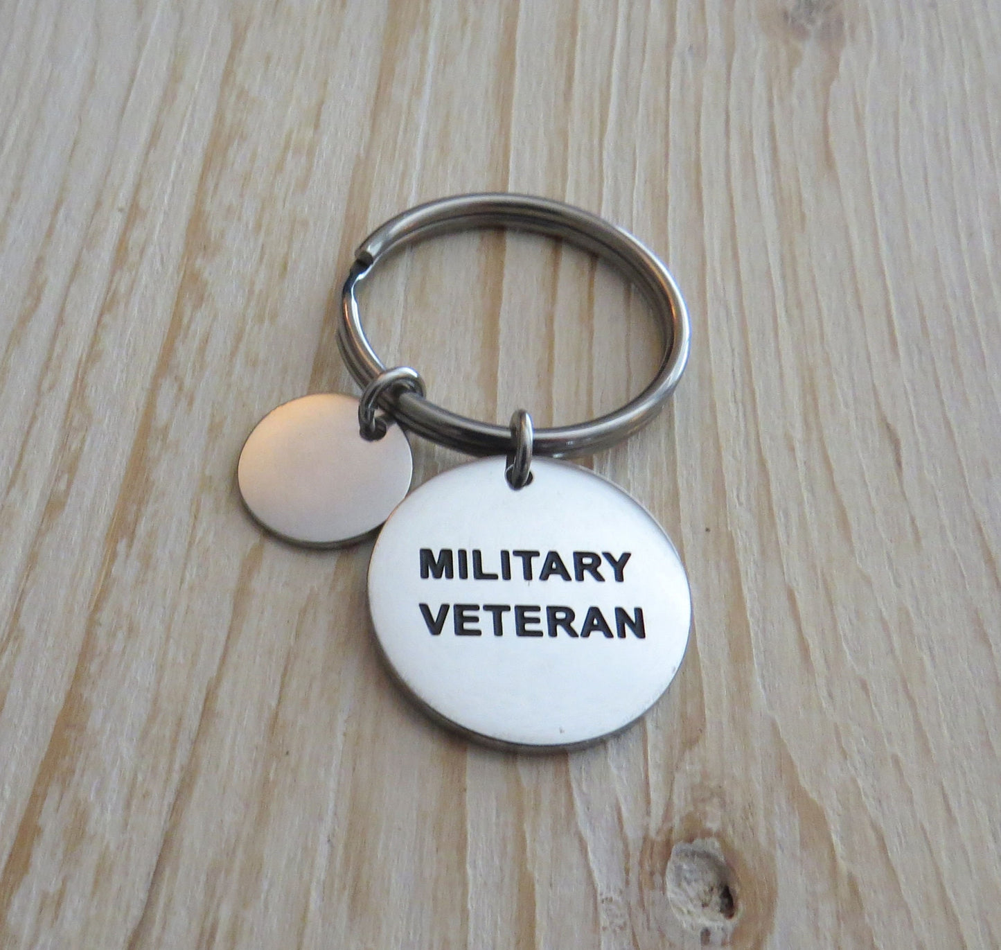 U.S Military Veteran's 25mm engraved stainless steel American flag Keychain Army, Navy, Air Force, Marine * Perfect gift for any US Veteran